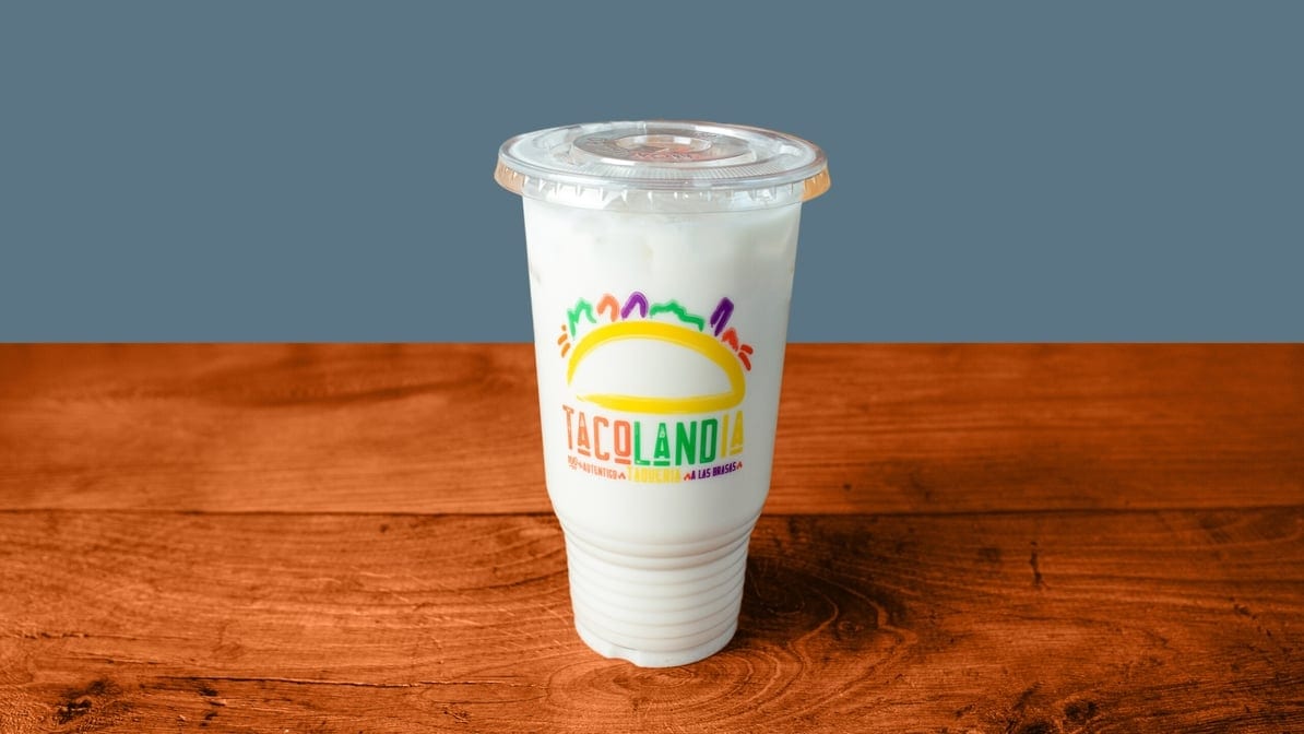 Horchata De Mazapán Grande / Large Marzipan Rice Drink.