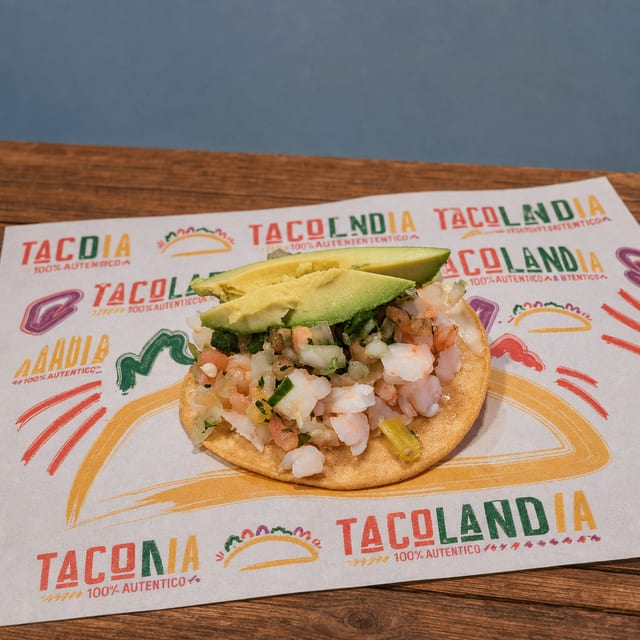 Tostada De Camarón / Shrimp on a Crispy Tortilla.