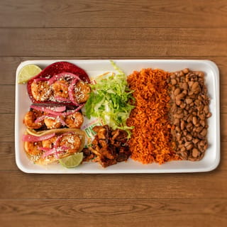 Combo De 3 Tacos De Camarón / 3 Shrimp Tacos Combo